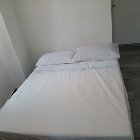 Home332 ลาสเปเซีย ภายนอก รูปภาพ
