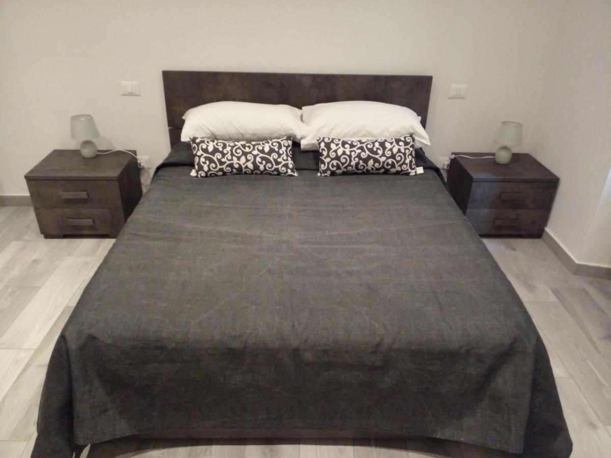 Home332 ลาสเปเซีย ภายนอก รูปภาพ