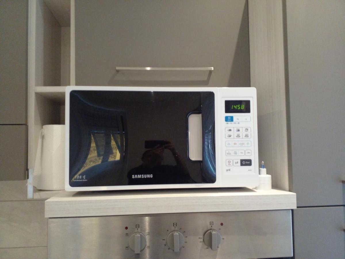 Home332 ลาสเปเซีย ภายนอก รูปภาพ